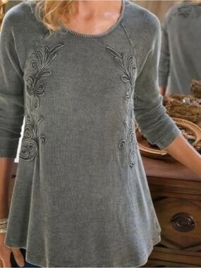 Soft Surrounding Camden Thermal Waffle Knit Floral Long Sleeve Tunic Top Gray M